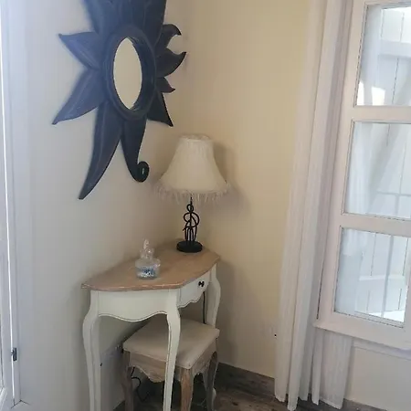 Laoutaris Apartment *