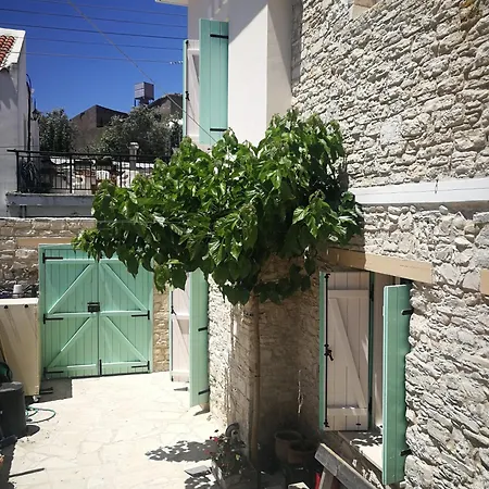 Laoutaris * Panayia